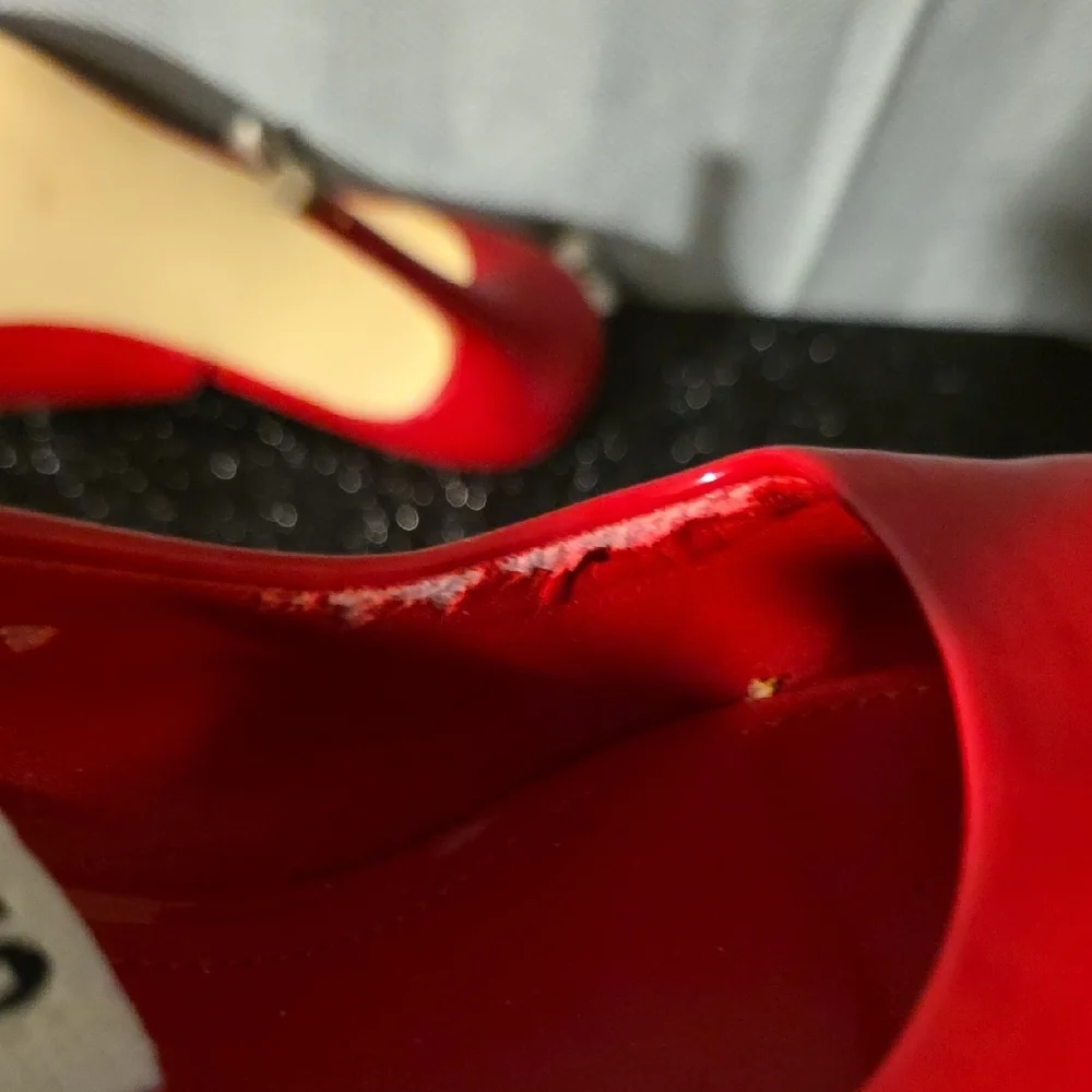 Guess Red Patent Leather Heels - Picture 7 of 8